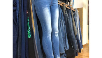 Can Doctors Wear Jeans? The Pros and Cons